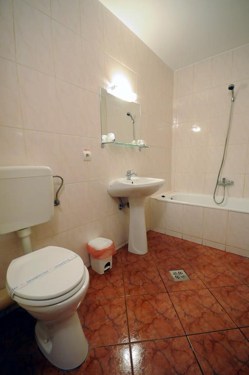 Hotel Everest Targu Mures Exterior photo