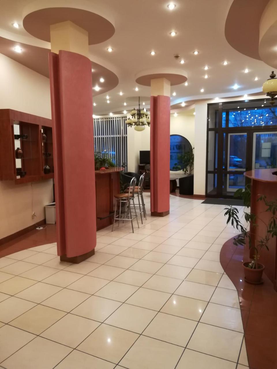 Hotel Everest Targu Mures Exterior photo