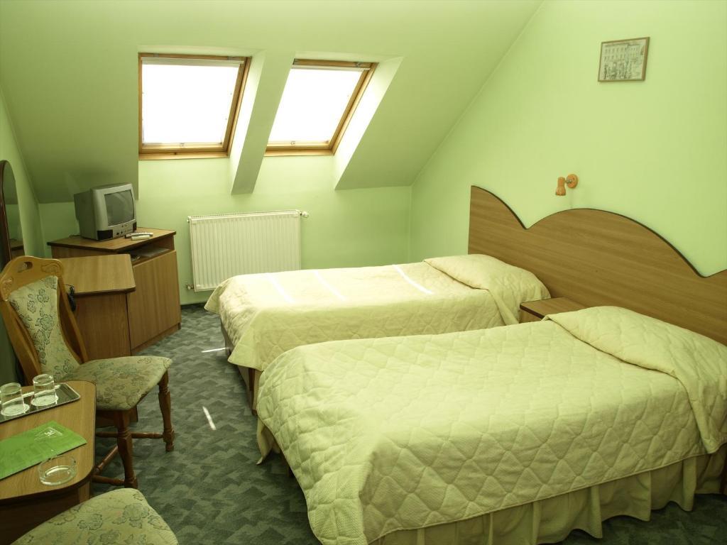 Hotel Everest Targu Mures Room photo